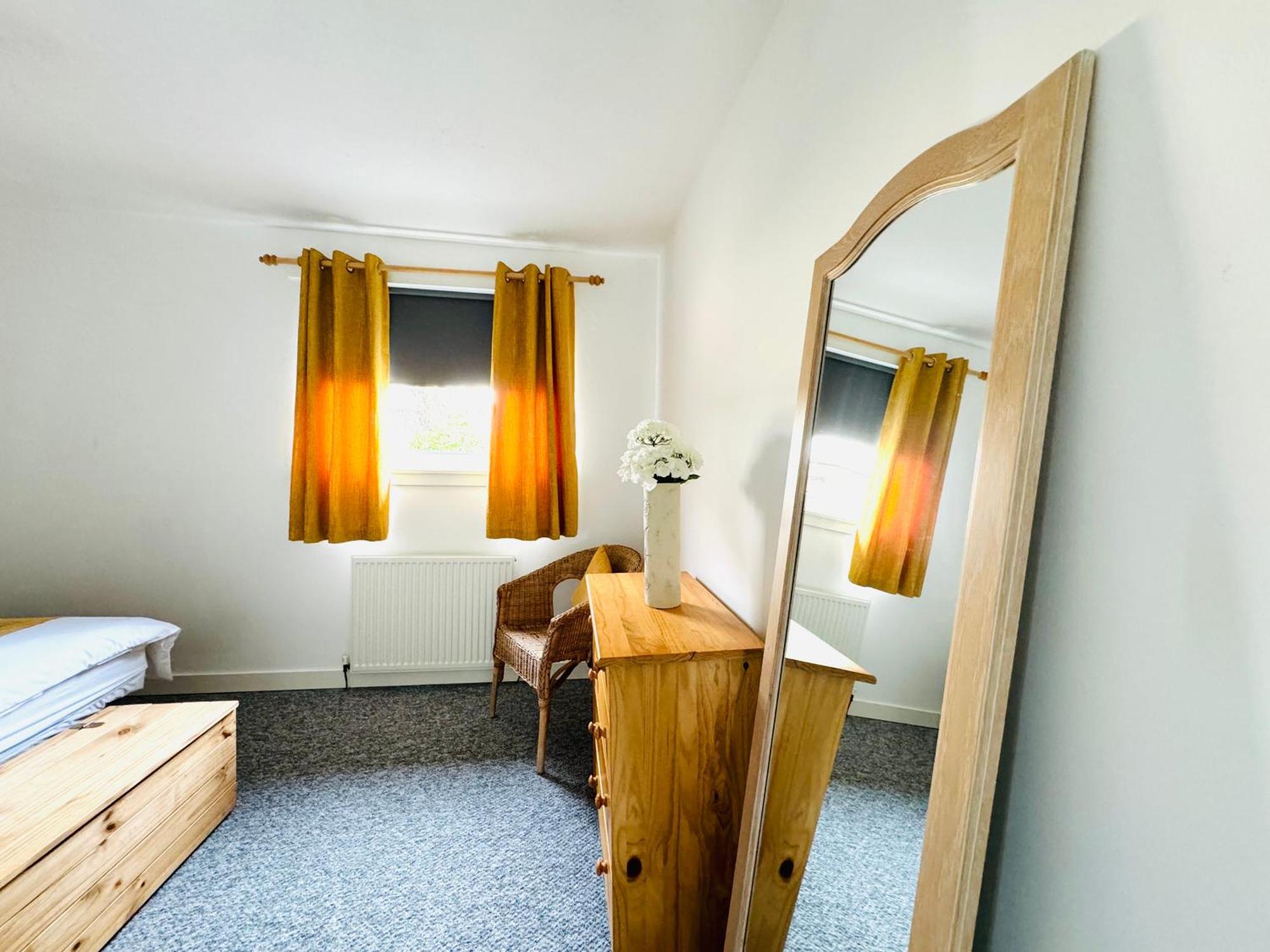 Tillicoultry Jupiter Apartment - Scotland Holiday Let المظهر الخارجي الصورة
